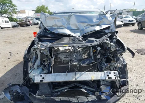 2018 Toyota Highlander Xle from USA, damaged, VIN 5TDKZRFH5JS541401